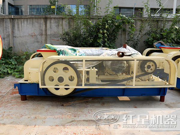 輥式破碎機